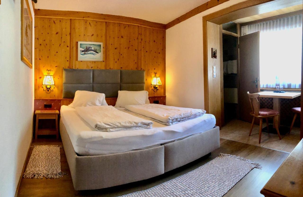 Alpenruh Bed & Breakfast Pettneu am Arlberg Bagian luar foto
